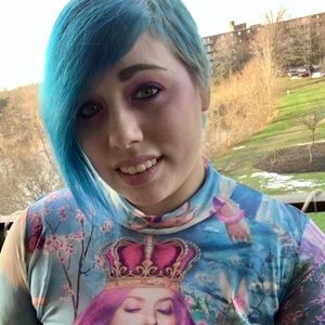 Meet your Posher, Joleen